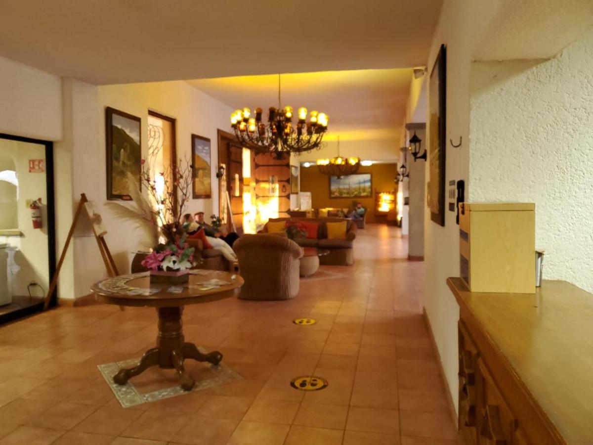 Hotel Mision Santa Maria San Quintin Экстерьер фото