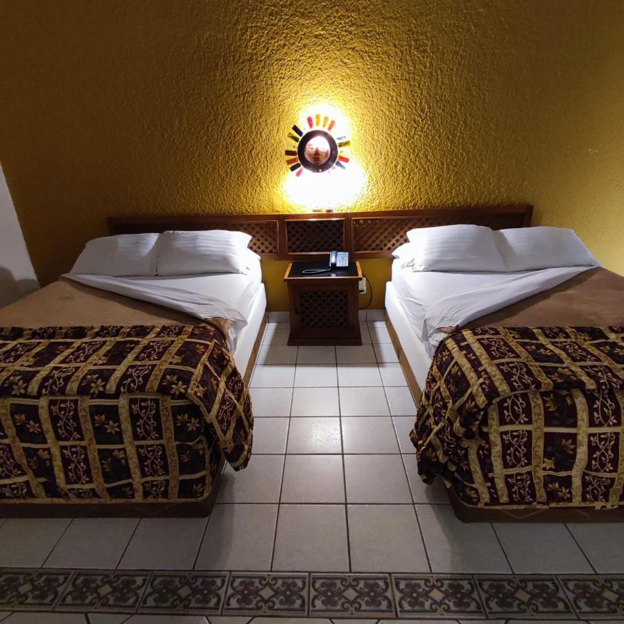 Hotel Mision Santa Maria San Quintin Экстерьер фото